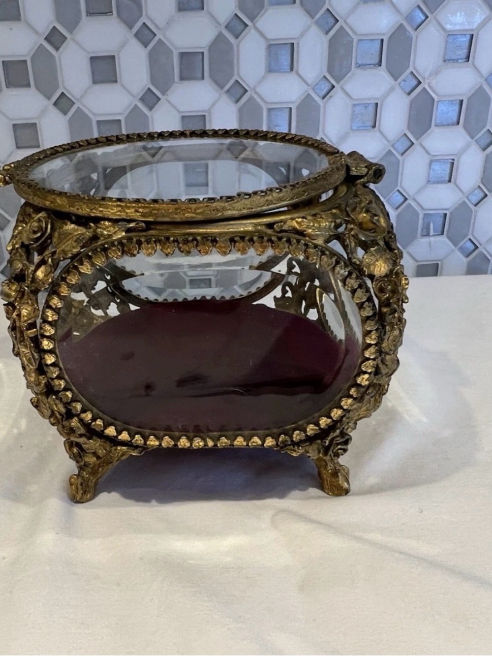 Vintage, Matson, Roses, Ormolu, Gilt, Beveled, , Jewelry Box, Red Velvet - Picture 3 of 10